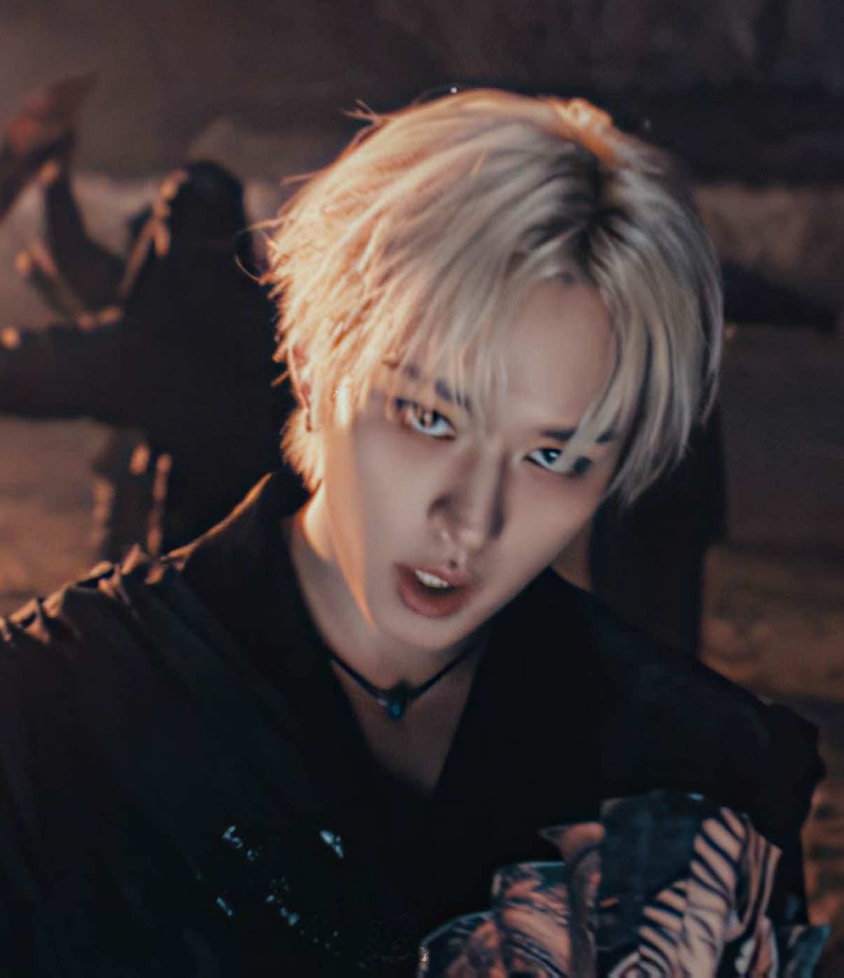 THE MV IS SO DIVINE  #straykids #skz #kpop #edit #korea  Stray kids edit Bang Chan Leeknow Hyunjin Changbin Han Jisung Felix Seungmin Yang jeongin I.N JYP