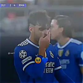 منو سمع خبر اسنسيو الحزين 😢💔#سيف_كريس🔥💀 #تيم_اســاطيـر_الـدفـاع_🔥😈 #تيم_الكرة_المستديرة💎 #fypシ #fyp 