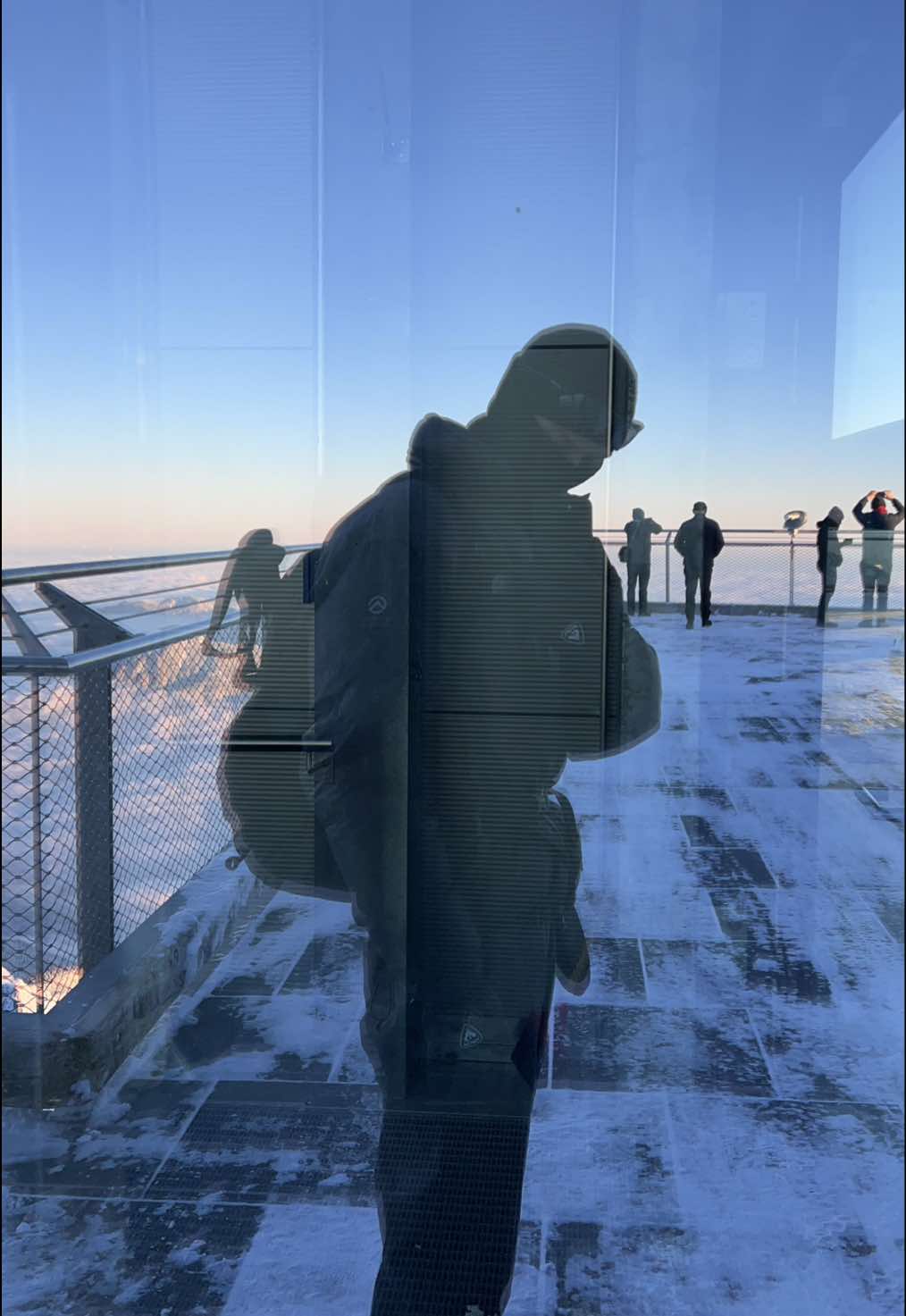 Who Knows where I am? 🏔️ #fypシ #travel #views #Hiking #mountain 