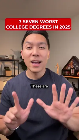 7 seven worst college degrees in 2025.