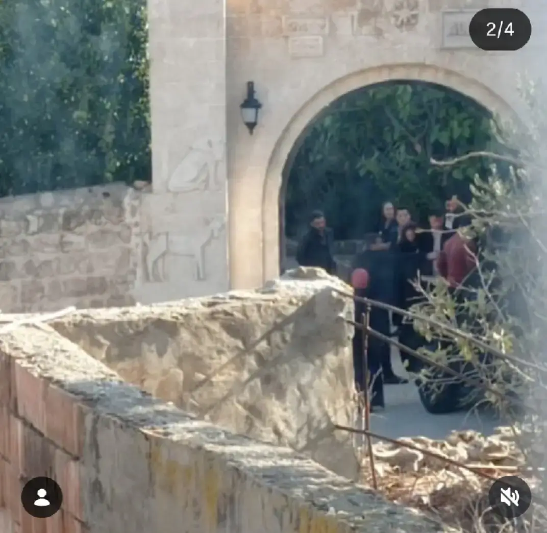 صداقات جيهان كايا إجمل فيدان ديمير نديم شاهين ونارا وزيرين  ويمكن غيرن بس هدول المبينين  #صداقات_البورا #جيهان_البورا #عليا_البورا ##uzaksehir #المدينة_البعيدة 