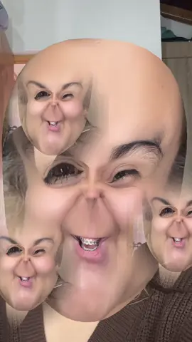 Soy tan chistosa wow sígueme en ig mariisal_ 💖💖 Amiga @Kaba oficial salvándome la mochada de pestañas ✨ #humor 