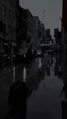 قلبي وينه مشتاق له اغانيعراقيه #viral #fye #you #foryou #عراقي 