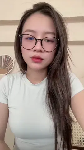 Vẽ mây thiếu gió... vẽ đời thiếu em 😮‍💨