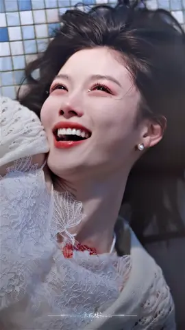 đẹp quá huhu bên trung viral cảnh này lắm luôn :> #dearx #baekahjin #kimyoojung 