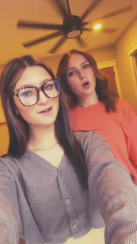 Happy thanksgiving!🍂🍁@gianna #jesuslovesyou❤️🙏✝️😇 #thanksgiving #fyppppppppppppppppppppppp #makemefamous #fyp 