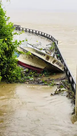 ⭕️දැදුරු ඔය ජලාශයේ වාන් දොරටු ඉතිහාසයේ ප්‍රථම වතාවට් අඩි 10 බැගින් විවෘත කිරීමෙන් පසු 🍃🌧🌊