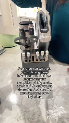 Let this be the LAST Thanksgiving you fight with dull knives. The Ninja Never-Dull set sharpens itself, slices perfectly, and is honestly the Christmas gift every grown woman deserves. If you cook even a little… this is the upgrade. These are heavily discounted for Black Friday; make sure you add the coupons!! @Ninja Kitchen #kitchenmusthaves #superbranddaybfcm #tiktokshopblackfriday #ttssouthwest #tiktokshopbfcm  