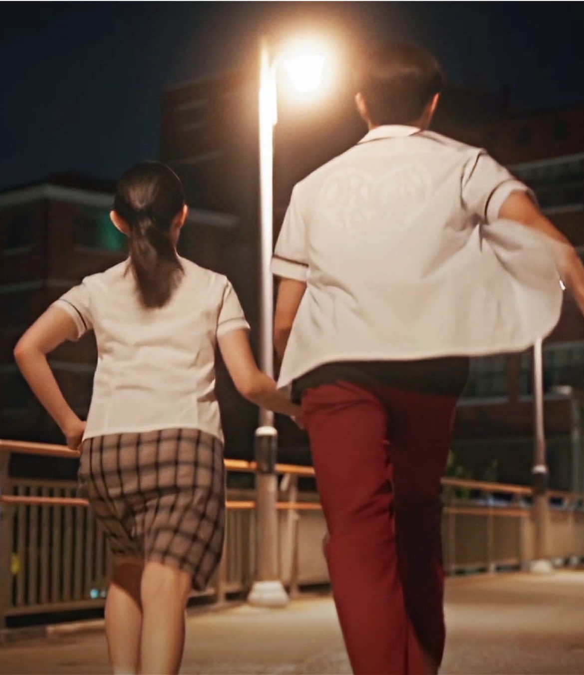 #SPIRITFINGERS | my comfort drama ended, i’m not okay anymore  this is supposed to be a transition edit but i find the aesthetic version more comforting. i hope y’all liked it !  scp : @why1sgamora ﾒ૦   tags: @ᵎᵎ myllionnah @ANDRADA @𝐡𝐞𝐧𝐫𝐲 ☆ @Maya🐉 @nadia @kdvss ☆ @sieunaep @siwan.ae☆  #spiritfingersedit #parkjihu #chojunyoung #lhsfilmz 