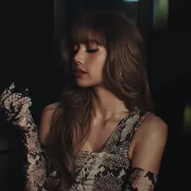 Lisa ft. Neymar 🥰🤗 #neymar #lisa #kpop #Soccer #viral 