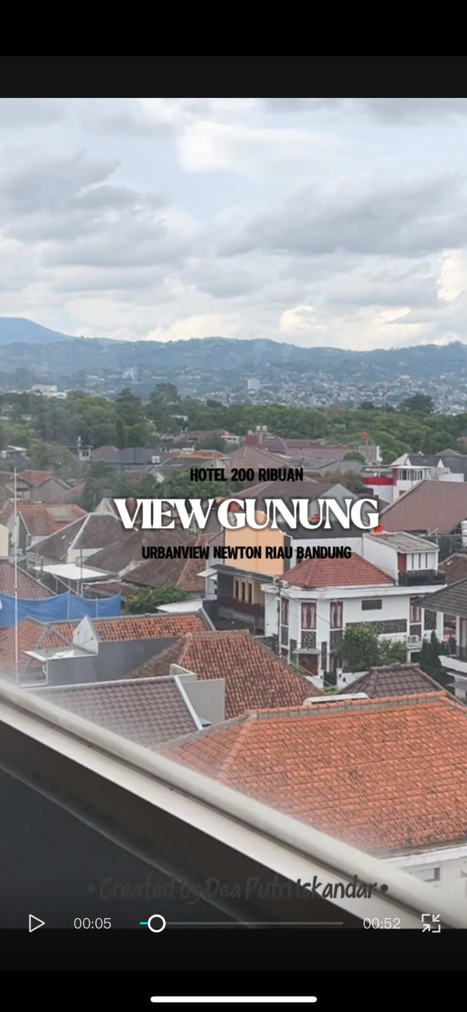 [Save & Share] hotel di pusat kota bandung dengan view pegunungan secakep ini cuma 200ribuan ajaloh. Dekat buat tempat rekreasi dan pusat kuliner ✅ Kamu bisa pesan dari Aplikasi Reddoorz dan masukkan Kode Voucher “YUKNGINEP” sebelum melakukan pembayaran.  Yuk staycation sekarang juga! #reddoorz #reddoorzid #urbanviewbyreddoorz #redtravelers #reddoorzindonesia 