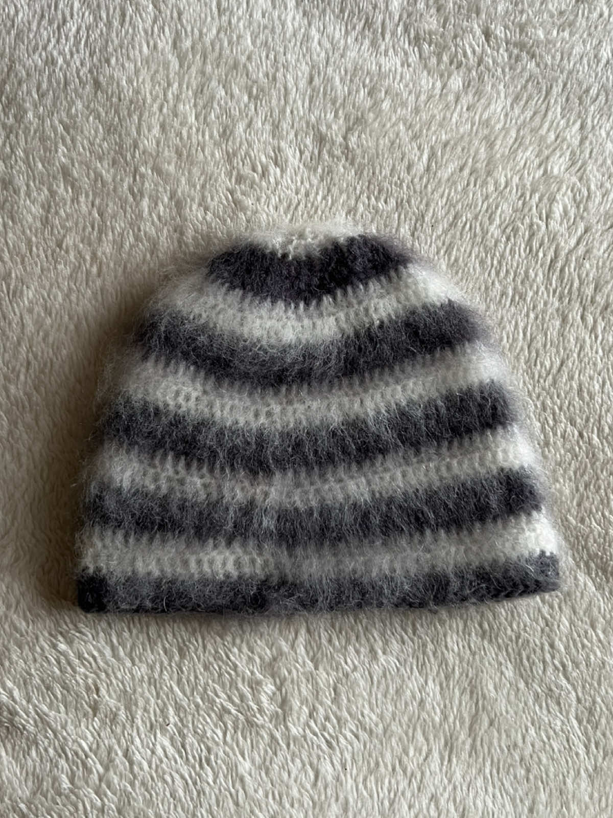 obsessed with brushed mohair beanies lately #crochet #crochettok #crochetersoftiktok #crochetbeanie #wintercrochet