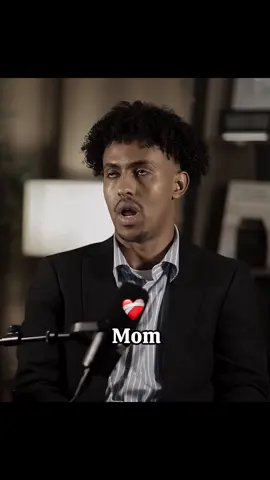 Mom🥺❤️#qalbijab #qisooyin_dhab_ah #motivation #jacyl😰❤️💔 #somali 