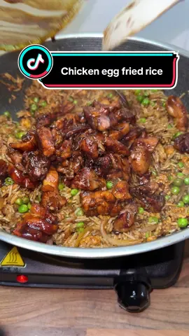 Chicken egg fried rice🔥 The chicken  * 4 skinless chicken thigh  * 1 tbsp dark soy sauce  * 1 tsp garlic granules  * 1 tbsp honey Juice * 2 tsp oil for cooking  The egg fried rice  * 1 tsp for cooking  * 1 sliced onion  * 1 tsp minced garlic  * 1 cup frozen peas * 500g cooked rice  * 1 tsp dark soy sauce  * 1 tsp oyster sauce  * 2 tsp sesame seed oil  * 1 tbsp chilli oil (optional) * 1 tbsp honey  * Chopped spring onion 