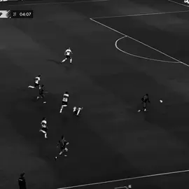 melhor zagueiro da competição. 🔥🇳🇬 #viral #futebol #fyp #coritiba #zagueiro 