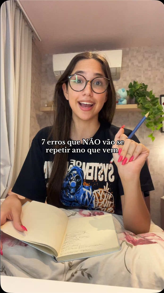 Esse momento de analisar o que não deu certo e mudar a estratégia é super importante para identificar COMO evoluir. Aqui são só alguns exemplos meus, mas é importante que vc analise a sua própria trajetória também 🫶🫶 #fyp #vestibular #dicas #estudos 