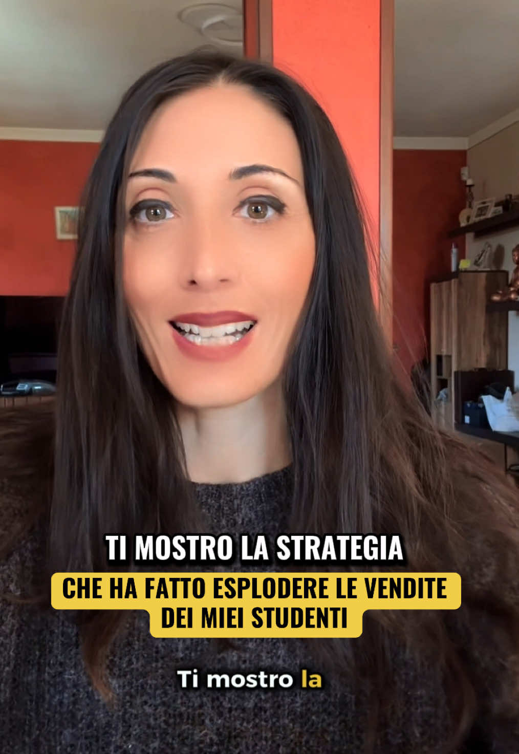 👉🏻 Il primo vero salto arriva sempre dalla presentazione: quando il tuo prodotto non sembra improvvisato ma curato, chiaro e utile, le persone iniziano a fidarsi e le conversioni salgono.  Vale per un ebook, un template o un libro da colorare: se risponde a ciò che il pubblico desidera davvero e lo presenti con una grafica coerente, funziona. ✅ Se vuoi imparare il mio metodo, trovi la Masterclass Digilab nel link in bio🔥 #prodottidigitali #ebook #canva #libridacolorare 