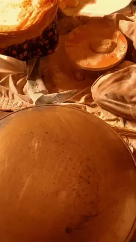 ليش تستعجل بذبحي بيه روح😌.. #تراث #تراثيات #جاسم_النويني #fyp #شحال_بينك_يعباس_وبيني 