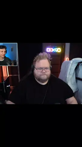 Тоша молодец, ай гуль🤍❤️🥀🥀🥀 #t2x2 #токийскийгуль #шоуталантов #тоха #песня 