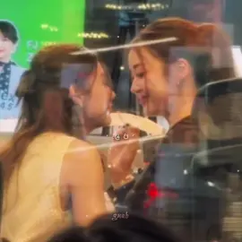 i’m glad to have you… #LenaMiu #ลีน่าหมิว #lalinalena #miunatsha #MySafeZoneSeries 