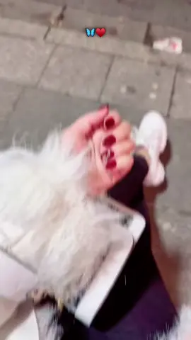 #اقعدلك_ع_الدرب_قعود 😌🦋♥️#fyp 😌🦋♥️#viral 😌🦋♥️#explorer 😌🦋♥️#hastag 😌🦋♥️