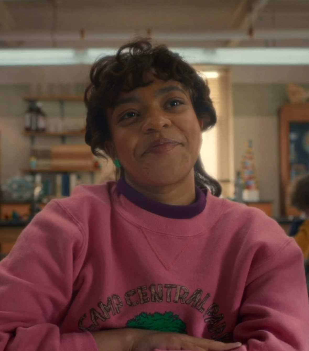 erica sinclair [full scenepack on mainlogoless (ig)] -   high quality (1080p, 24fps) -  save with snaptik #strangerthings #scenepack #mainlogoless #ericasinclair #fyp 