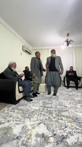 #beniöneçıkart #keşfetteyizzz #dengbejeminedelucana #eminedelucana #diyarbakır @👑 TEYAR CAN 👑 @.Mamee_21 @⚔️⚜️METİN ÇELİK⚜️⚔️ @👑Memo.Ö👑 @📍 