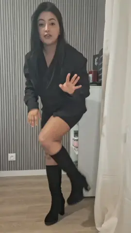 CANONS CES BOTTES😍  #bottes #chaussures #talons #tiktokshop #shop 