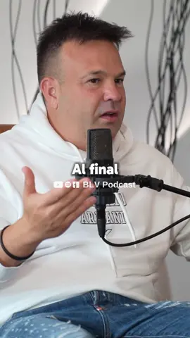 “En el colegio te hacen memorizar cosas que no sirven para nada” #blv #podcast #colegio