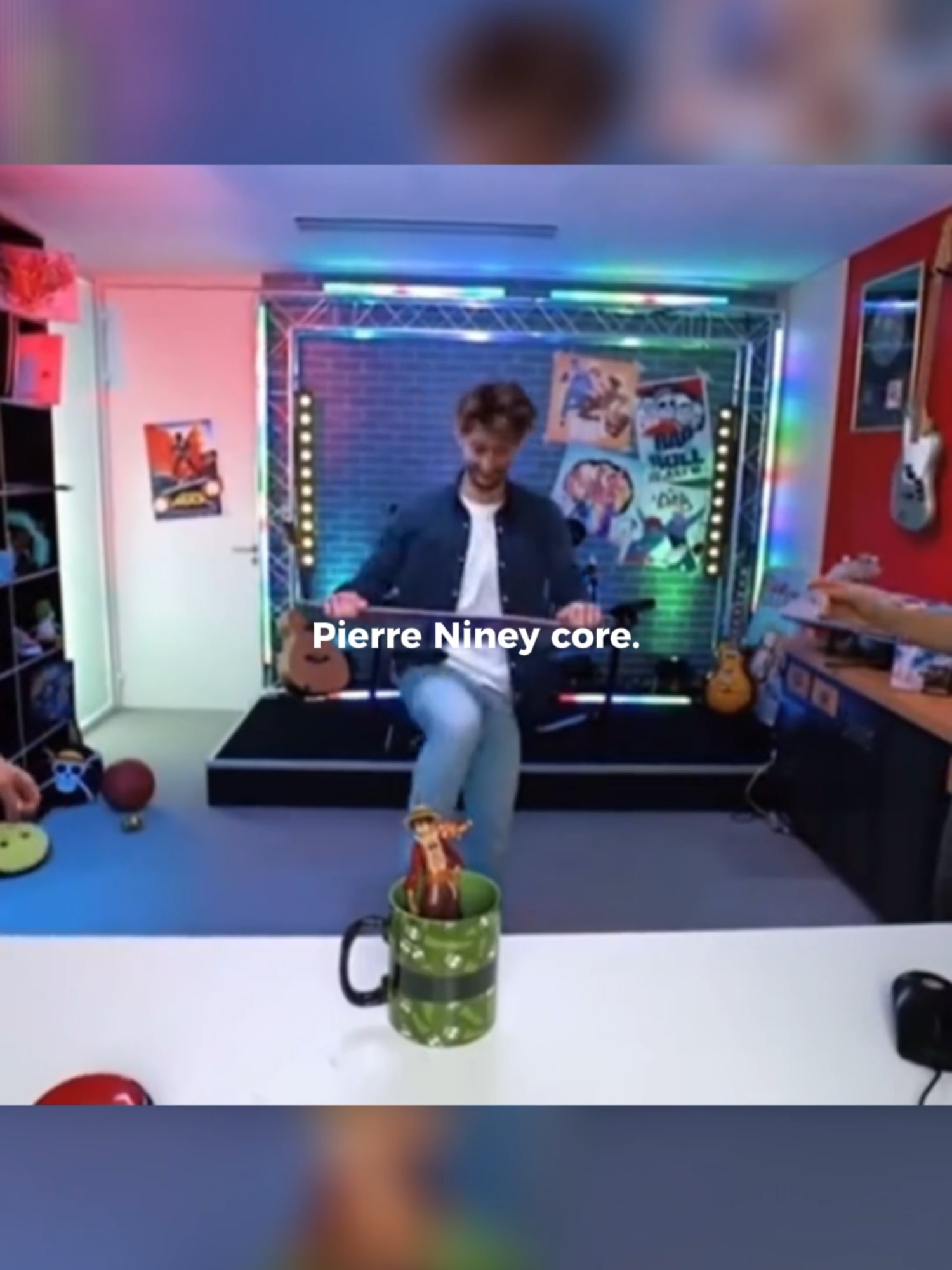 l'humour de Pierre Niney >>> #pierreniney #lolquiritsort #core #pourtoi