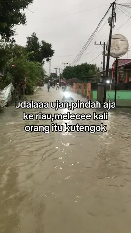 diejek ejek bah#banjir #sumatrautara #fyp #foryou #fypage 