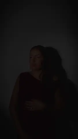 Pas parfaite, pas toujours sûre… mais toujours vraie 🌟 #fyp #pourtoi #viral #tendance #shotting @laylani._mua @haireventsi 