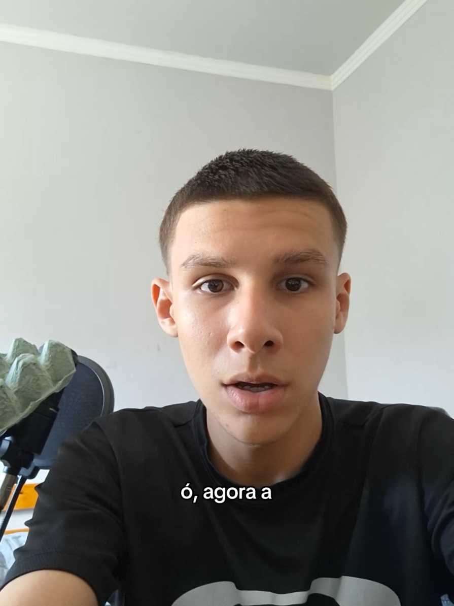 EU NAO PAREÇO A ELEVEN🤬 #eleven #strangerthings #tuff #aura 