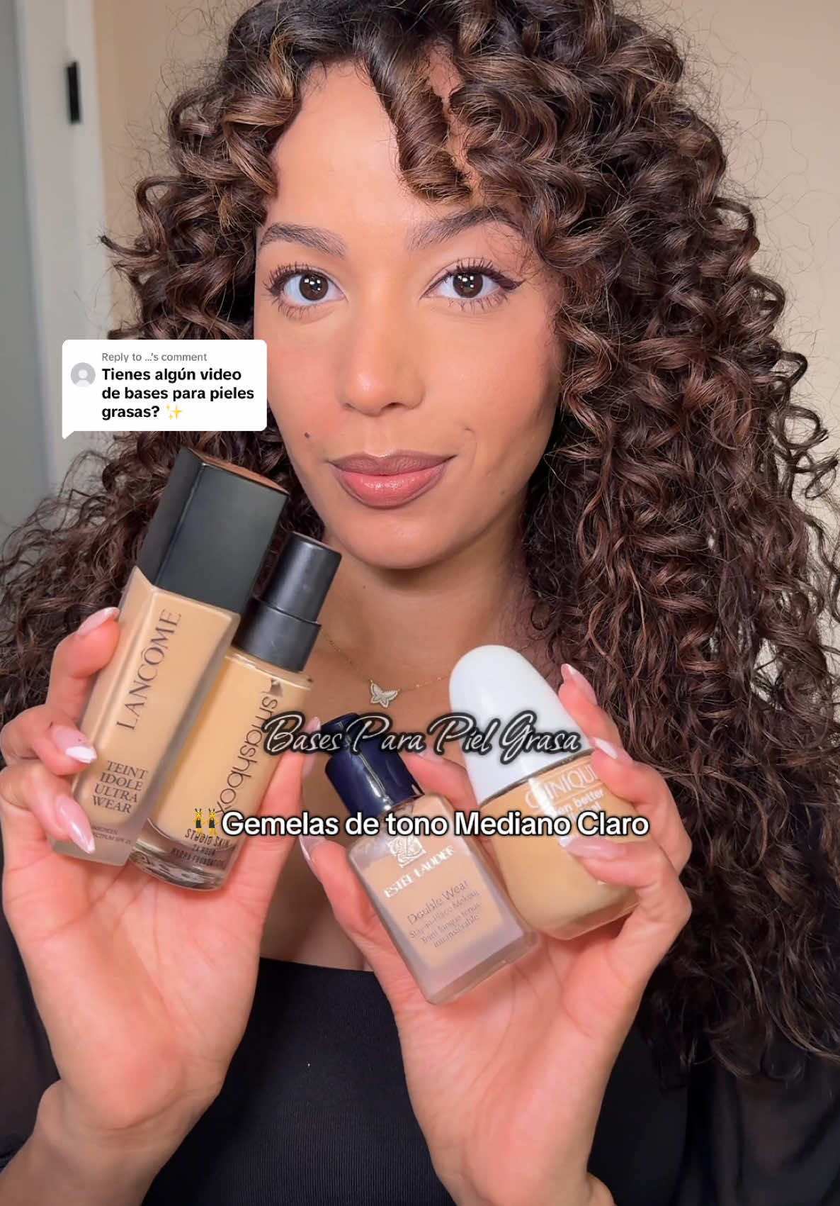 Replying to @…  Mis gemelas de tono medio–claro, aquí están mis tonos exactos en mis bases favoritas para piel grasa 👇✨ 💧 Piel grasa – Mis tonos: • @Estée Lauder Double Wear – Tawny (mi tono de invierno) • Estée Lauder Double Wear – Wheat • @Clinique Even Better Clinical – Golden Neutral • @Lancôme Teint Idole – 335W • @Smashbox Cosmetics Studio Skin – 2.1 (tono de invierno) Si eres mi shade twin, estos tonos te van a quedar chef’s kiss en piel grasa y light-medium. #basesparapielgrasa #tonodebaseperfecto #lightmediumskin  #basesdemaquillaje  #maquillajeparapielgrasa #maquillajelatina #lightmediumskin #maquillajetutorial #tiktokbelleza  #latinacontentcreator #makeuptipstiktok #basesfavoritas   mejor base para piel grasa tonos para piel medio clara bases que duran todo el día cómo elegir tu tono de base 