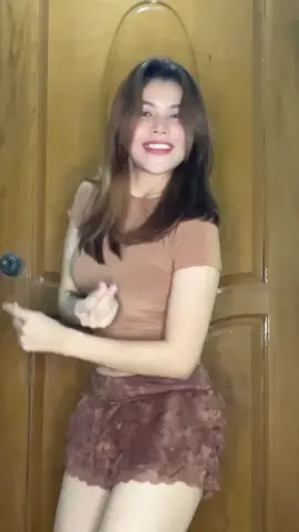 Shake it😬 #claramay #trending #dance #tiktokmyanmar 