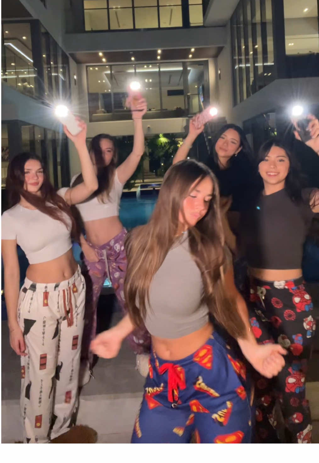 thankful for you guys 🫶🏼 @Aishah Sofey @ava ☆ @summer @lexi marvel 🦋 @Joyy.mei 