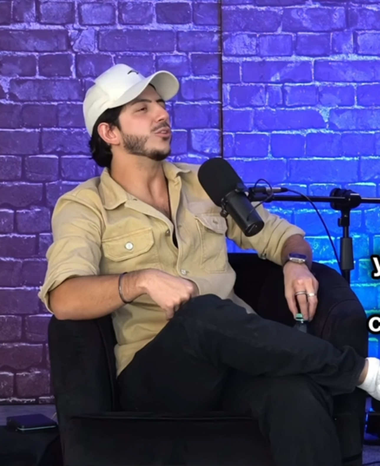 Memorias de Lemongrass: Una Niña Actriz Cuenta su Historia #5comentarios #alejandrosago #malleza #luischaparro #lemongrass 