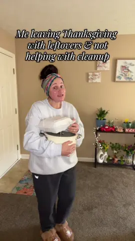 Happy Thanksgiving 😁 #thanksgiving #dinner #funny #CleanTok 