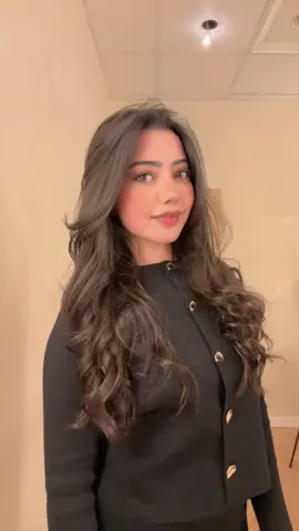 L’ensemble vient de chez @HAYATI_PARIS 🖤 livraison uniquement en Europe 🛍️🇪🇺