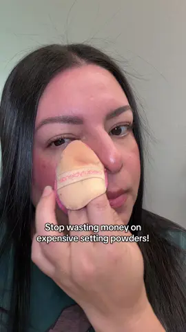 This is the best setting powder for 24h long lasting wear!  @carslan_us  #carslan #settingpowder #makeup #beauty #tiktokmademebuyit 