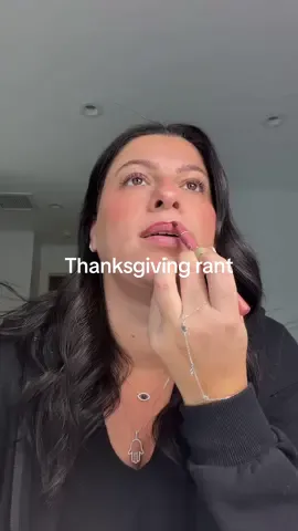 Little grwm for thanksgiving #grwm #thanksgiving #thanksgivingvibes #drugstoremakeup #blackfridaydeals 