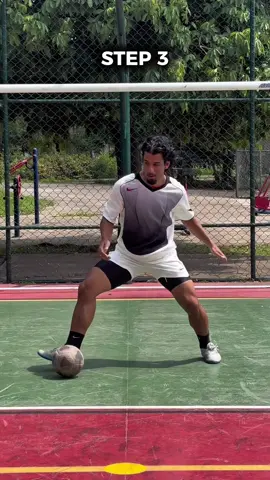 @Edward van Gils 🐐👑 #fyp #viral #skills #dribles #tutorial 