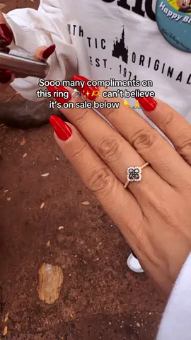 #moissanite #moissanitering #fourleafclover #fourleafcloverring 