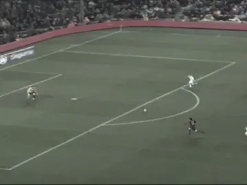 وين الوعد يفلانه 🎀✨😂 . | . الصوت من صنعي. | . . . . . . . . . . . . . . . . . . . #ميسي #برشلونة #الارجنتين #كرة_قدم #inshot 