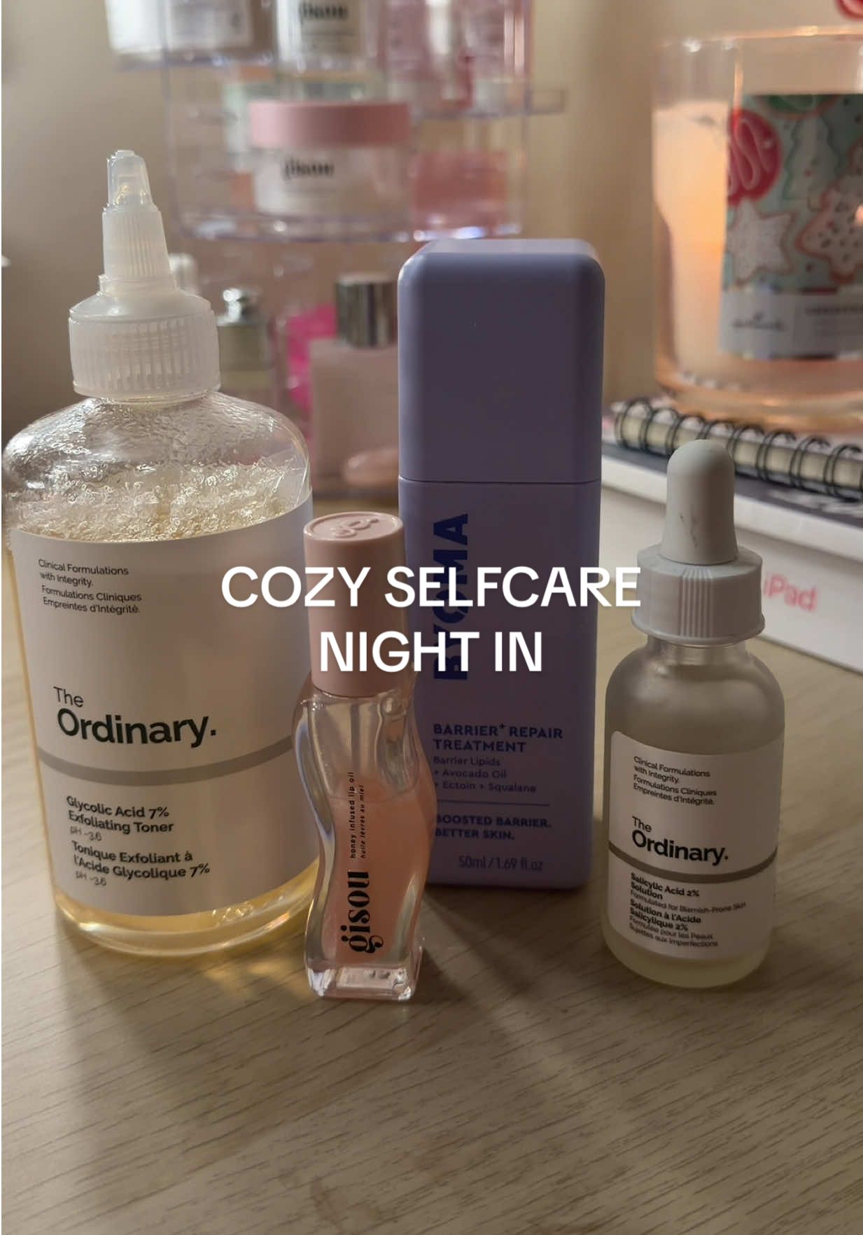 christmas is the best time to feel so wholesome and cozy at home❄️🎀🎄 #christmas #SelfCare #cozyathome #christmastok #fyp  @RHODE @rhode skin @Gisou @LANEIGE UK @L'Oréal Paris UK @byoma @elfcosmetics @sundaebody @Mario Badescu @The Ordinary @The Ordinary Store 