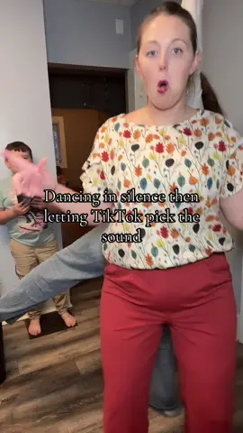 #motherdaughter #dance #dancinginsilence 
