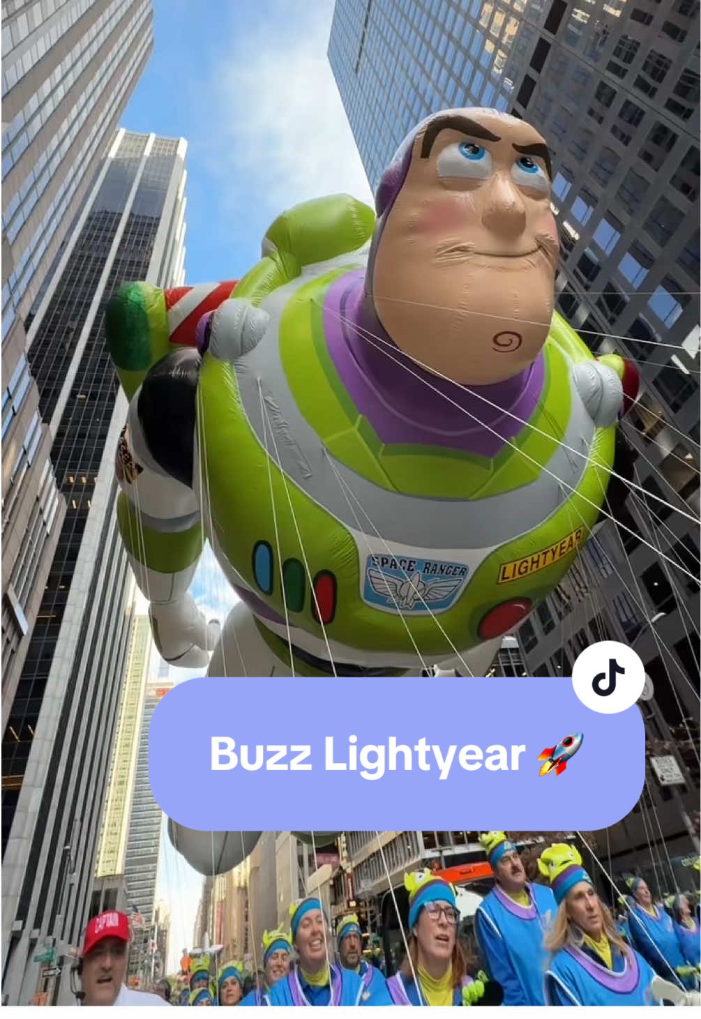 90s kids, this one’s for you 🥹 @Macy’s 🫶 #MacysParade #ToyStory30 #BuzzLightyear  