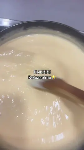 This mac & cheese too good😫 #cooking #thanksgiving #macandcheese #tini #tinismacncheese 