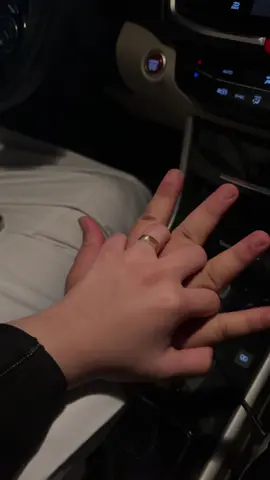 😭😭😭 #مالي_خلق_احط_هاشتاقات #fyp #foryou #explore #حب 