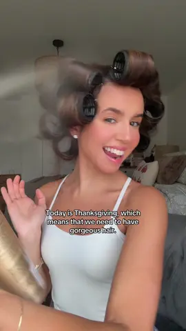 Can’t have Thanksgiving without gorgeous hair🦃🦃 😇🫡 #hair #hairstyle #blowout #thanksgiving 